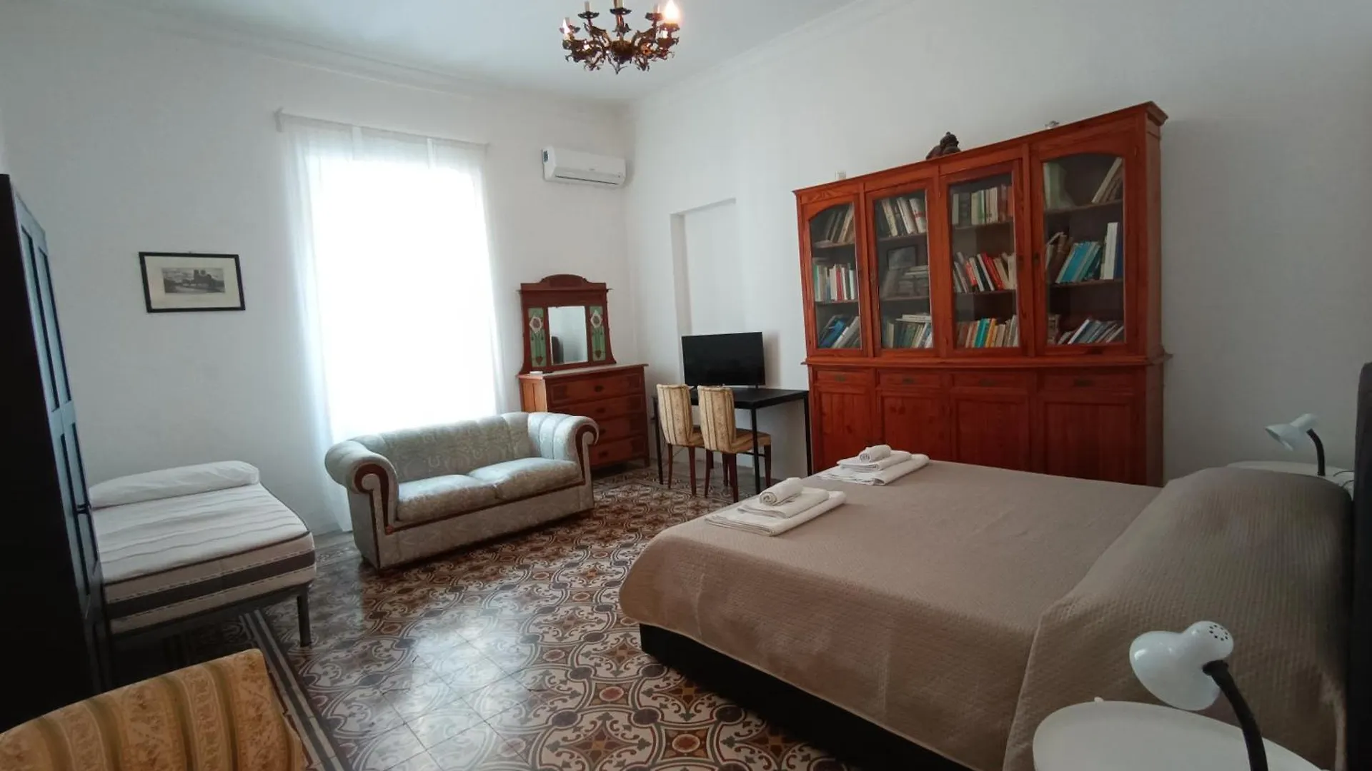 Il Genio Del Porto - Mabbonath B&B Palermo 2*,  Italy
